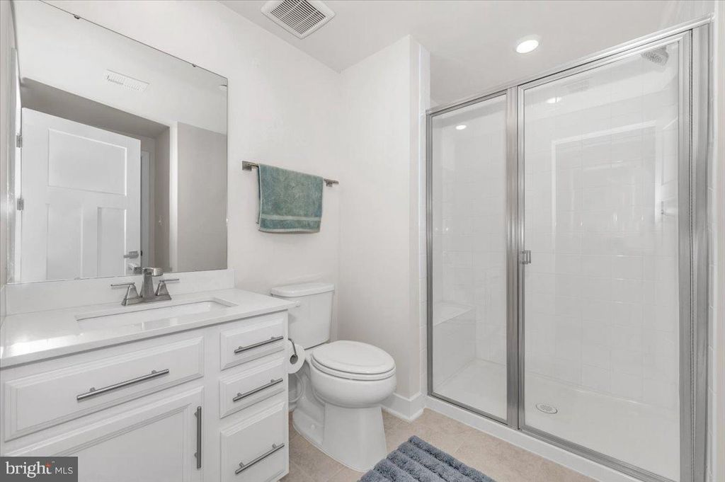 Image 51 of property listing at 6113 STONECAT CT, New Market, MD 21774