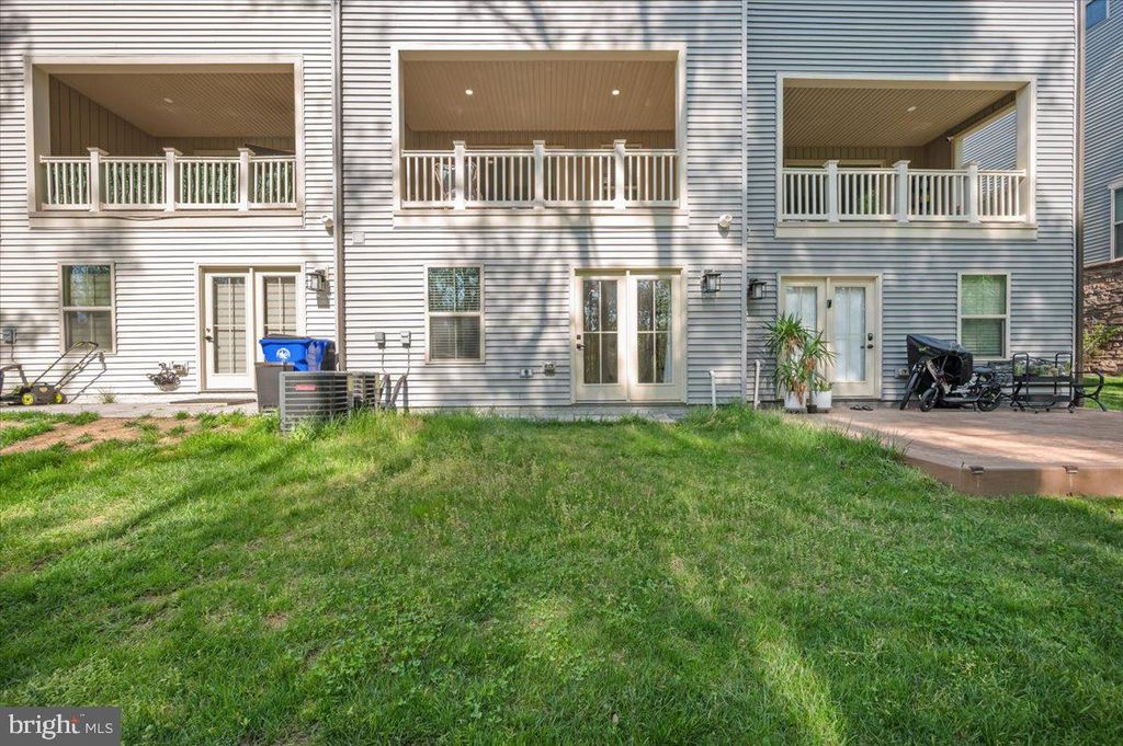 Image 54 of property listing at 6113 STONECAT CT, New Market, MD 21774