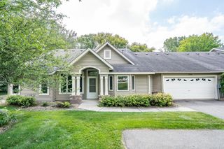 1115 E Travelers Trail, Burnsville, MN 55337