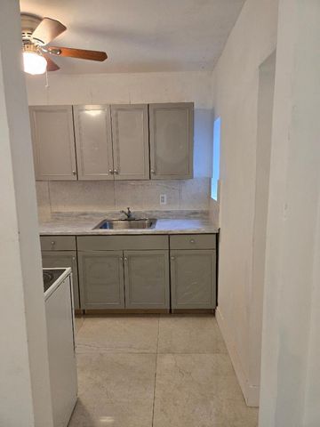 1020 NW 147th Street, Miami, FL 33168