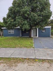 1020 NW 147th Street, Miami, FL 33168