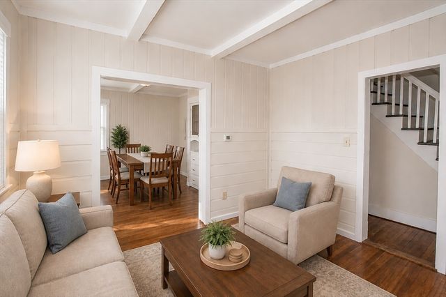 8 Trafton St, Chicopee, MA 01013