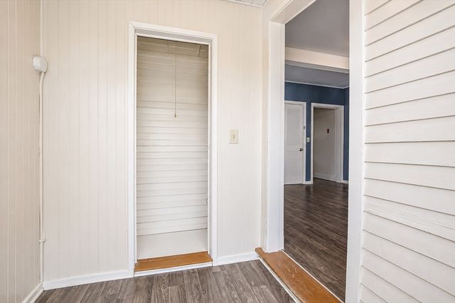 8 Trafton St, Chicopee, MA 01013
