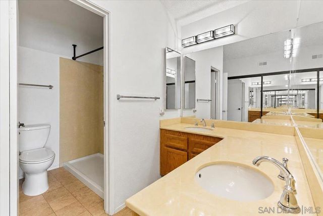 10424 Ridgewater Ln, San Diego, CA 92131