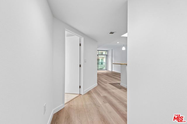 13700 Marina Pointe Drive 321, Marina Del Rey, CA 90292