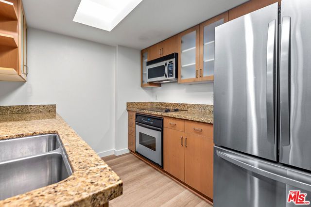 13700 Marina Pointe Drive 321, Marina Del Rey, CA 90292