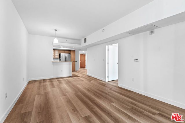 13700 Marina Pointe Drive 321, Marina Del Rey, CA 90292