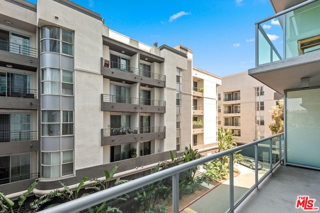 13700 Marina Pointe Drive 321, Marina Del Rey, CA 90292