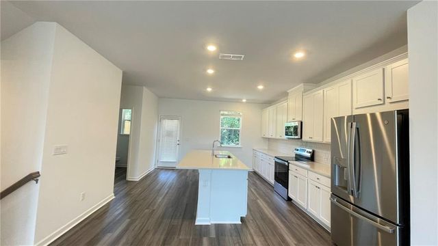 610 Alder Creek Way, Cumming, GA 30040