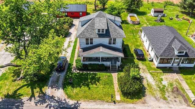6886 State Route 821, Whipple, OH 45788