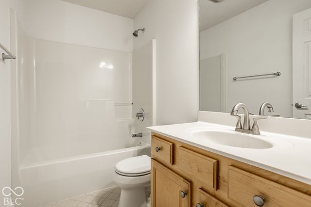 9252 Timberline Drive, Indianapolis, IN 46256