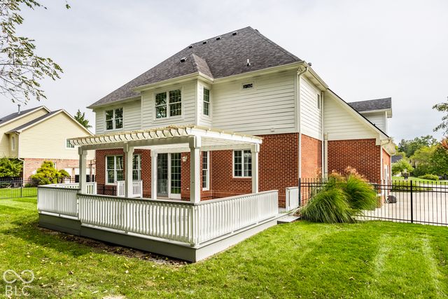 9252 Timberline Drive, Indianapolis, IN 46256