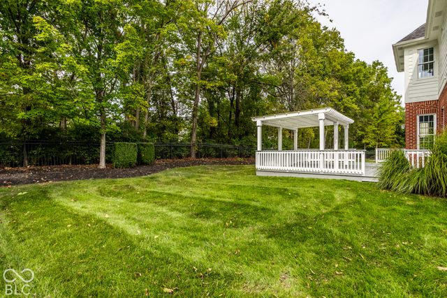 9252 Timberline Drive, Indianapolis, IN 46256