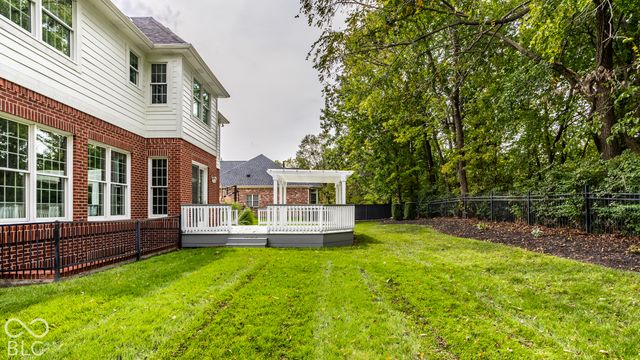 9252 Timberline Drive, Indianapolis, IN 46256