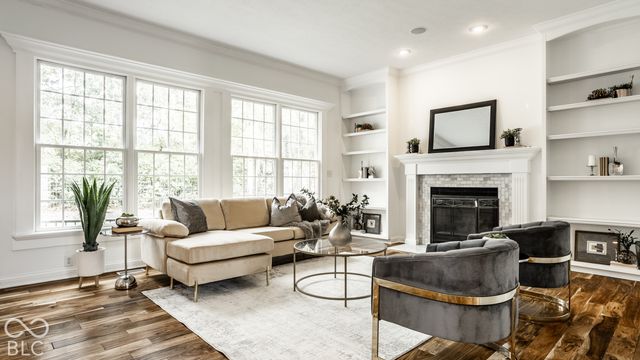 9252 Timberline Drive, Indianapolis, IN 46256