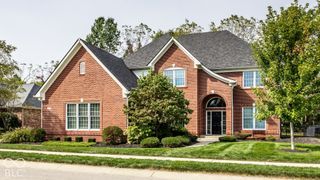 9252 Timberline Drive, Indianapolis, IN 46256