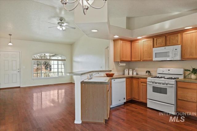 612 Goshawk Ave., Middleton, ID 83644