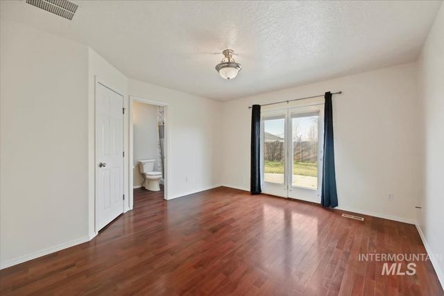 612 Goshawk Ave., Middleton, ID 83644