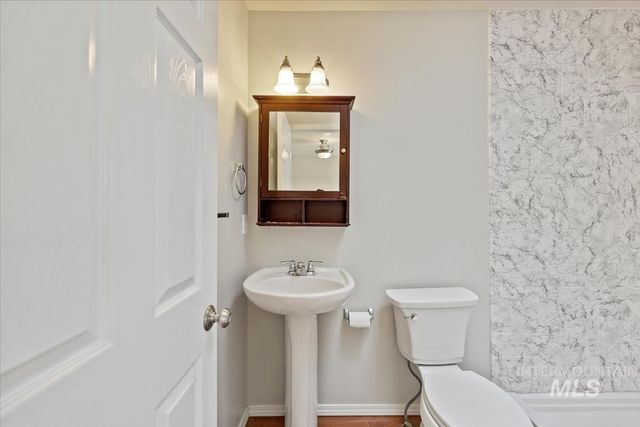 612 Goshawk Ave., Middleton, ID 83644