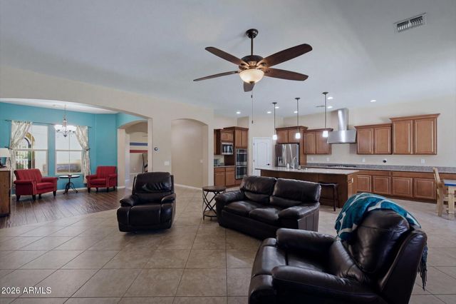 15766 W WILSHIRE Drive, Goodyear, AZ 85395