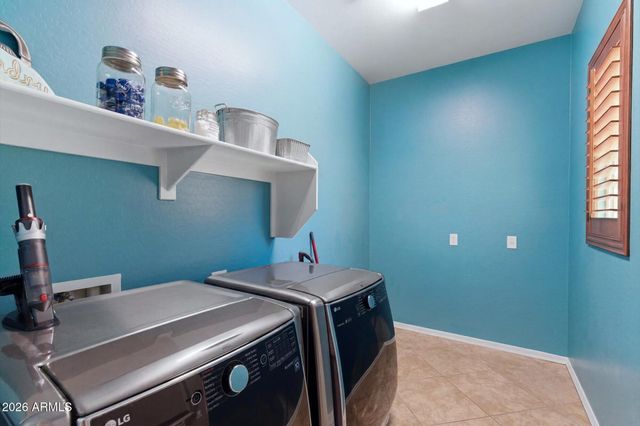 15766 W WILSHIRE Drive, Goodyear, AZ 85395