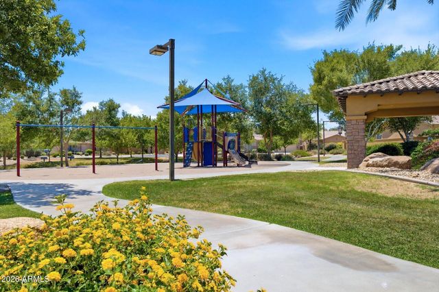 15766 W WILSHIRE Drive, Goodyear, AZ 85395