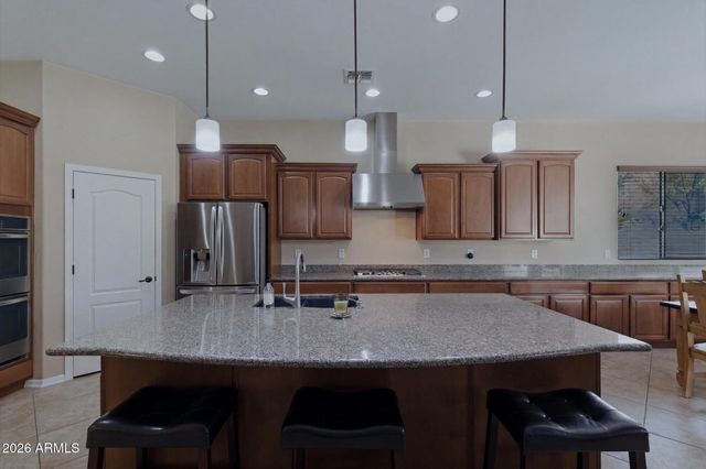 15766 W WILSHIRE Drive, Goodyear, AZ 85395
