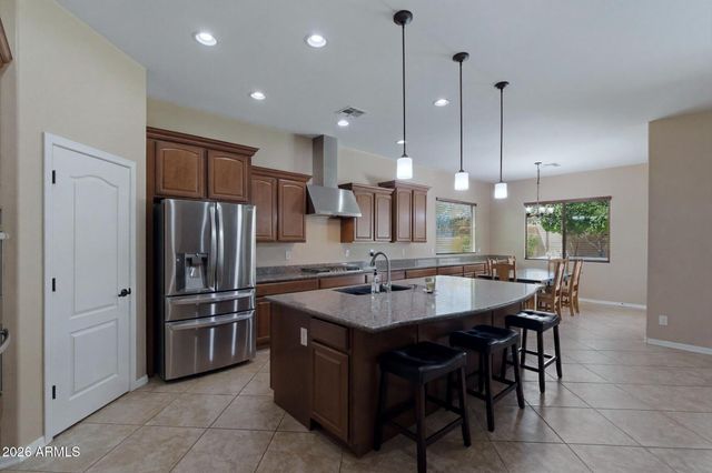 15766 W WILSHIRE Drive, Goodyear, AZ 85395