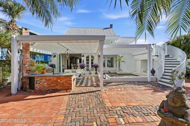 153 WASHINGTON Street, St. Augustine, FL 32084