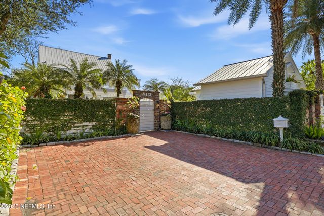 153 WASHINGTON Street, St. Augustine, FL 32084