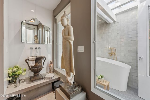 153 WASHINGTON Street, St. Augustine, FL 32084