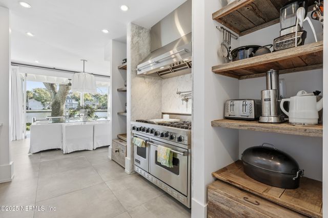 153 WASHINGTON Street, St. Augustine, FL 32084