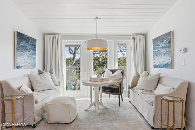 153 WASHINGTON Street, St. Augustine, FL 32084