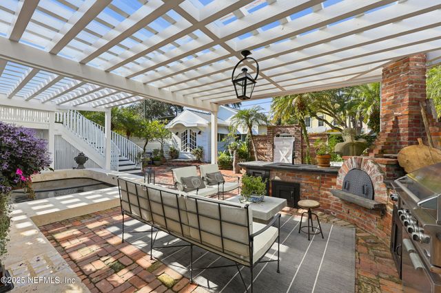 153 WASHINGTON Street, St. Augustine, FL 32084