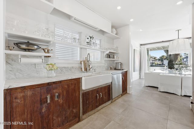 153 WASHINGTON Street, St. Augustine, FL 32084