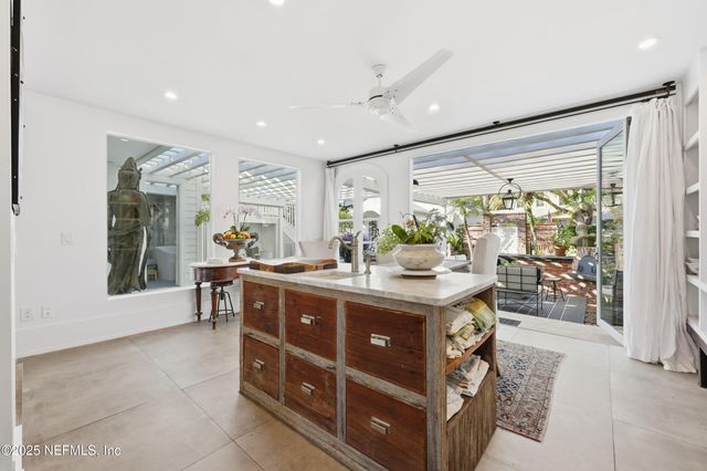 153 WASHINGTON Street, St. Augustine, FL 32084