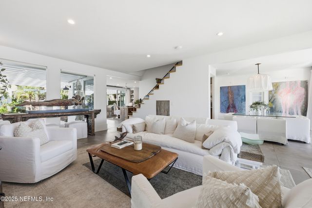 153 WASHINGTON Street, St. Augustine, FL 32084