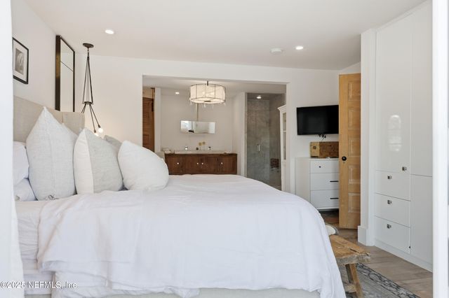 153 WASHINGTON Street, St. Augustine, FL 32084