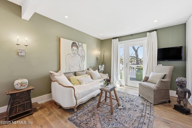 153 WASHINGTON Street, St. Augustine, FL 32084