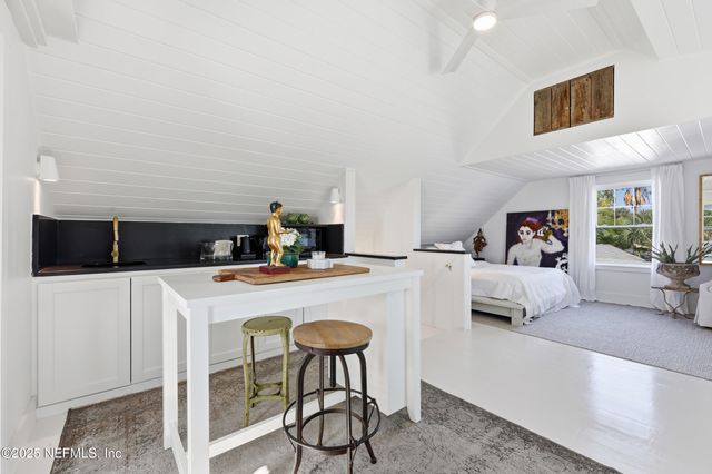 153 WASHINGTON Street, St. Augustine, FL 32084