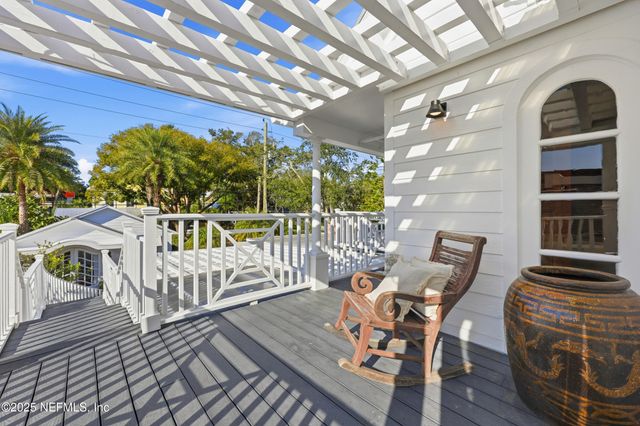 153 WASHINGTON Street, St. Augustine, FL 32084