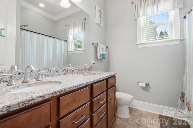 12726 Rusty Blackbird Way, Charlotte, NC 28278