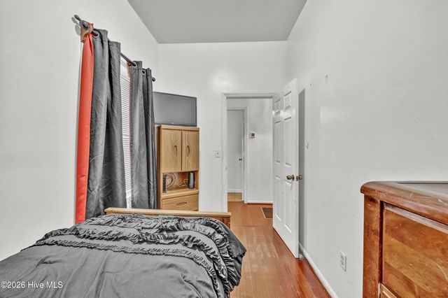 209 Queen Street, Wilmington, NC 28401