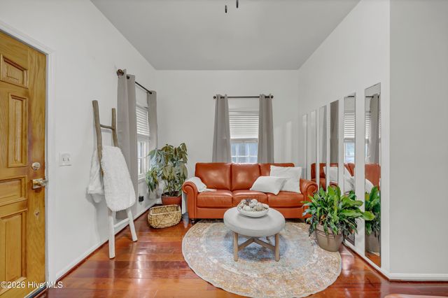 209 Queen Street, Wilmington, NC 28401