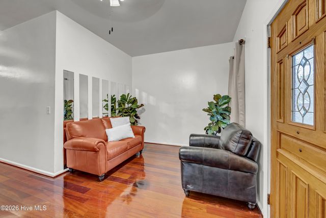 209 Queen Street, Wilmington, NC 28401