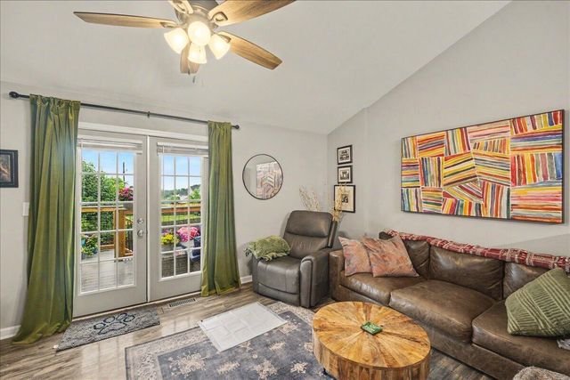 508 & 506 Platt Drive, Nicholasville, KY 40356