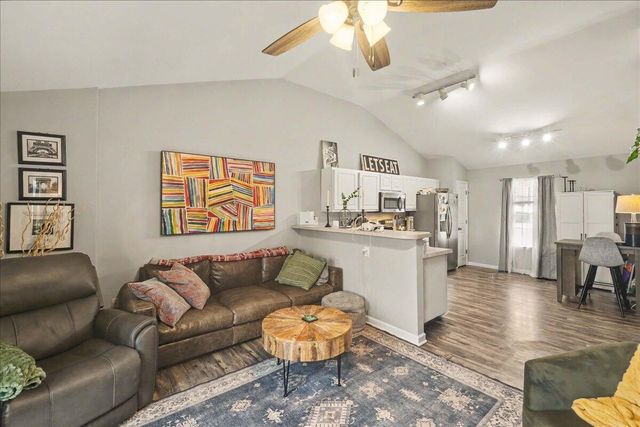 508 & 506 Platt Drive, Nicholasville, KY 40356