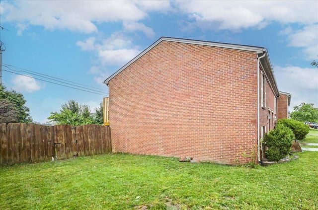 508 & 506 Platt Drive, Nicholasville, KY 40356