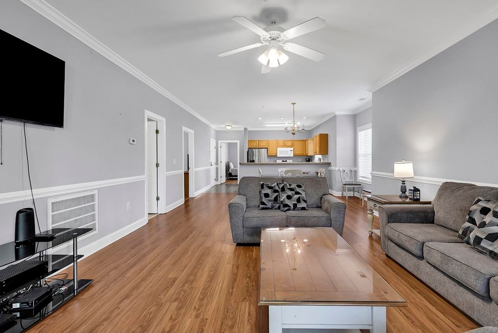 4872 Dahlia Ct Apt 101, Myrtle Beach, SC 29577 — photo 3