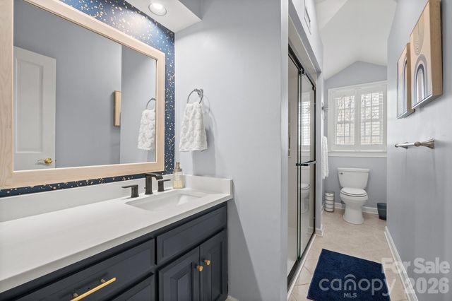 4125 Hideaway Court NE, Hickory, NC 28601